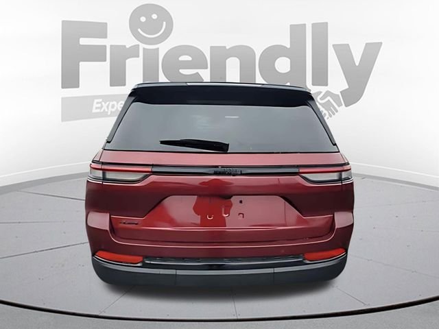 New 2025 Velvet Red Pearl-Coat Exterior Paint Jeep Limited image 4