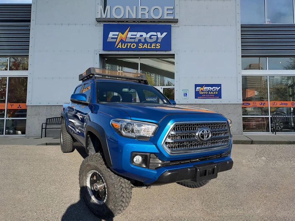 2016 Toyota Tacoma TRD Off Road Double Cab 4x4 V6 M/T SB's photo