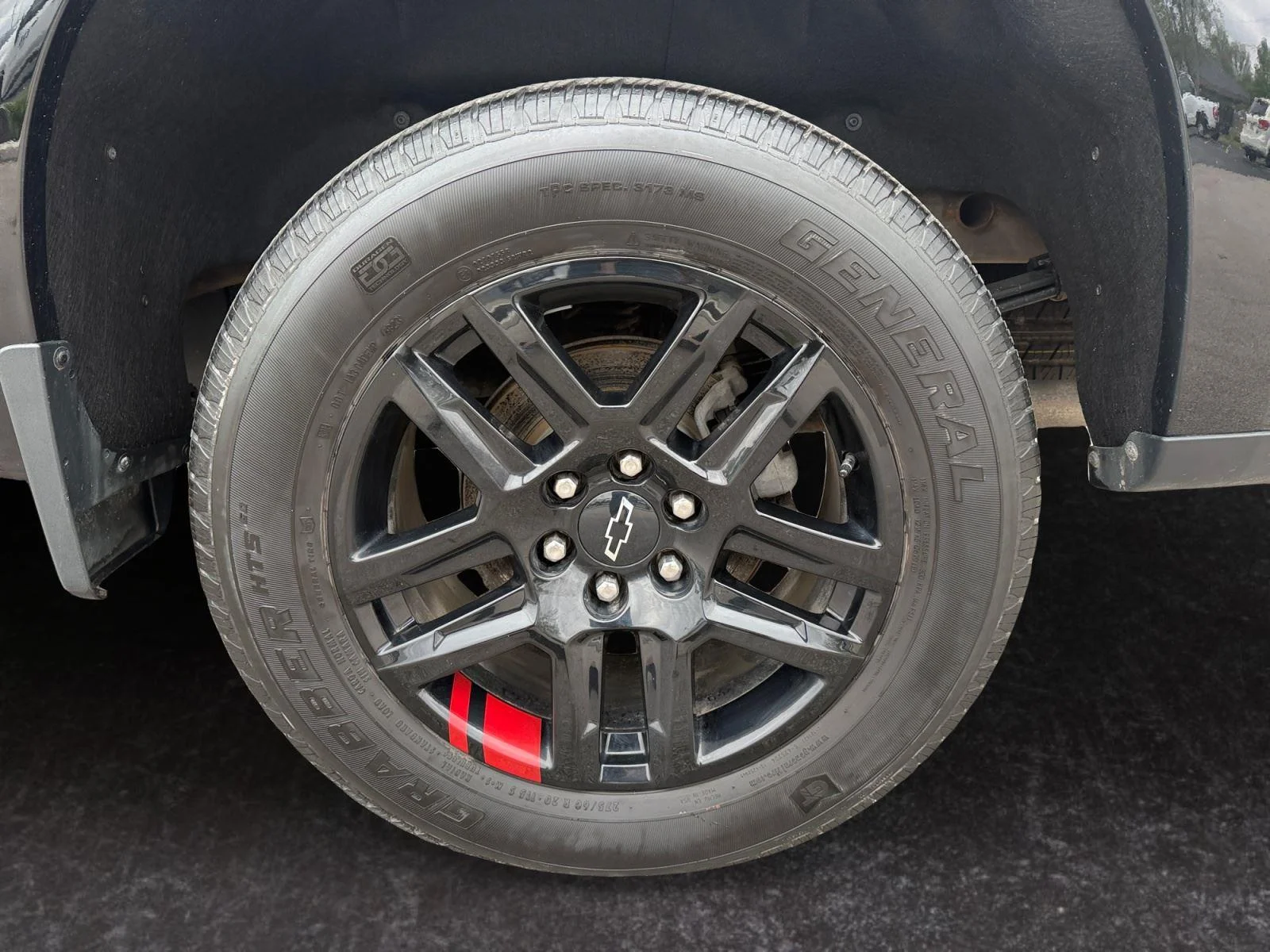 Used 2024 Black Chevrolet RST image 27