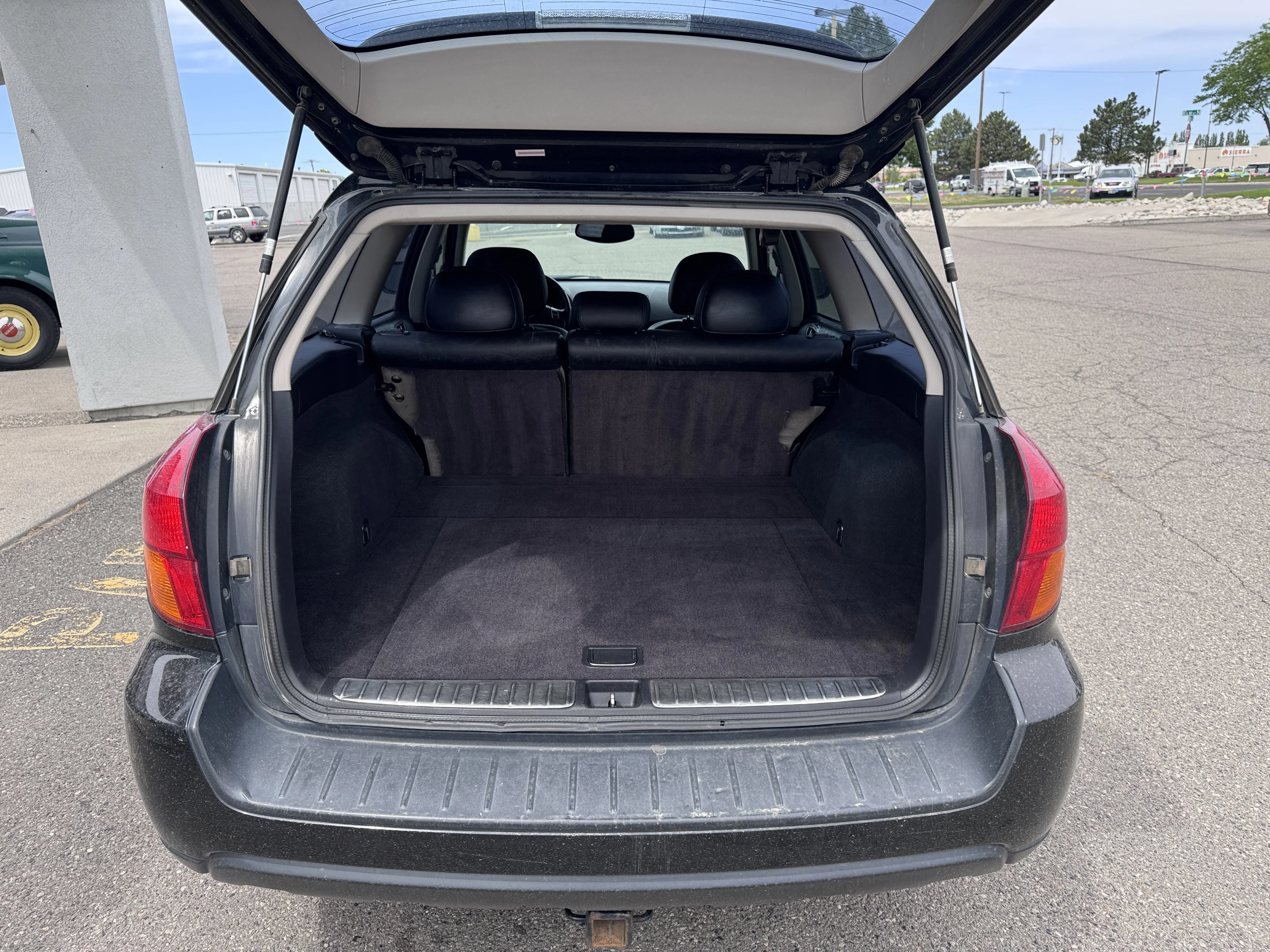 Used 2005  Subaru Outback XT Ltd image 53
