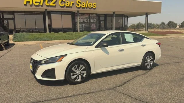 Used 2024 White Nissan 2.5 S image 4