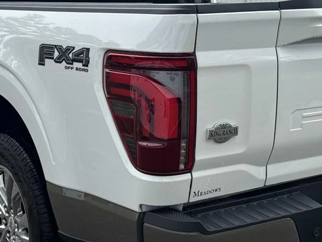 Used 2025 Star White Ford King Ranch image 14