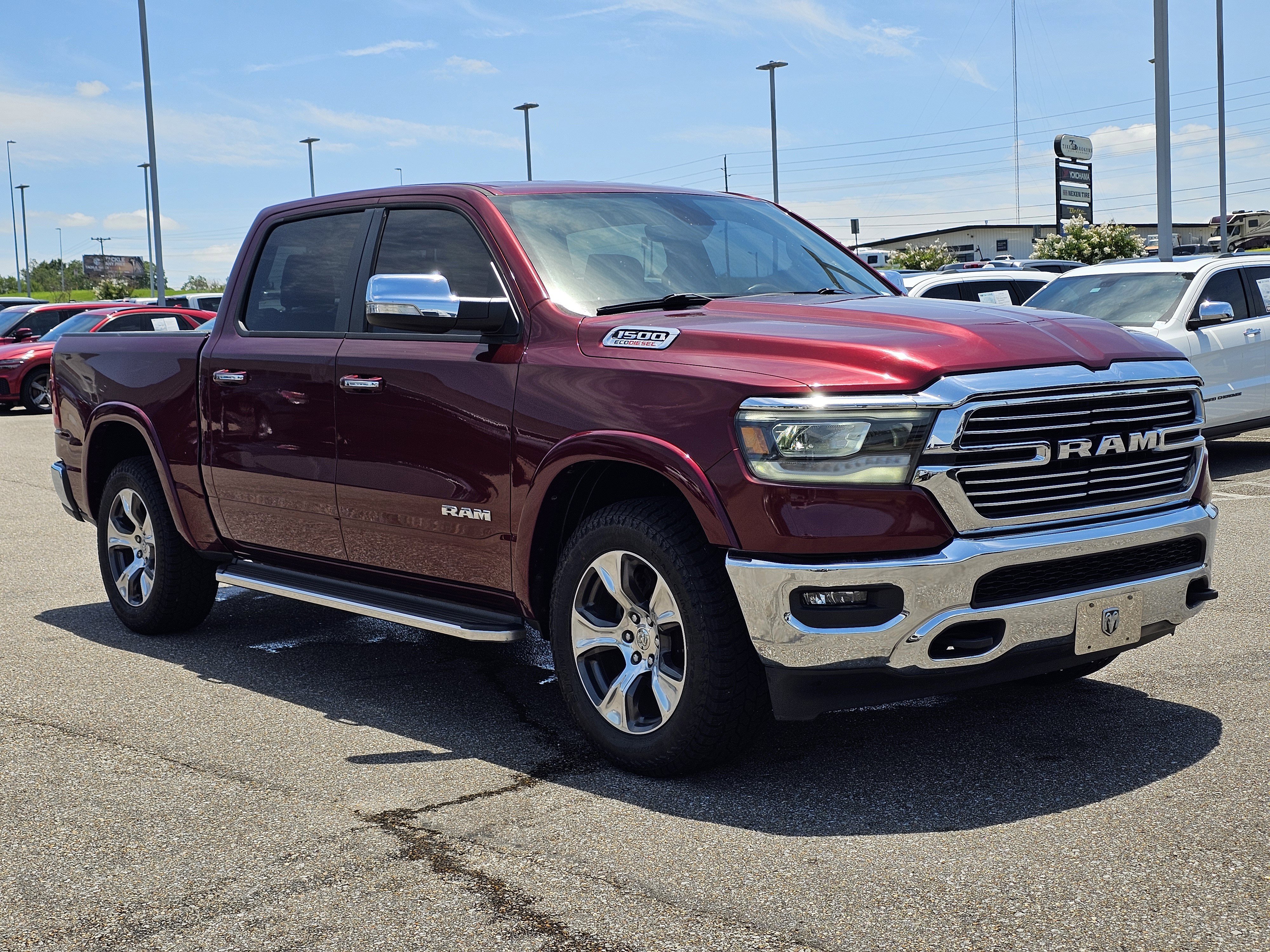 Used 2020 Delmonico Red Pearlcoat Ram Laramie image 5