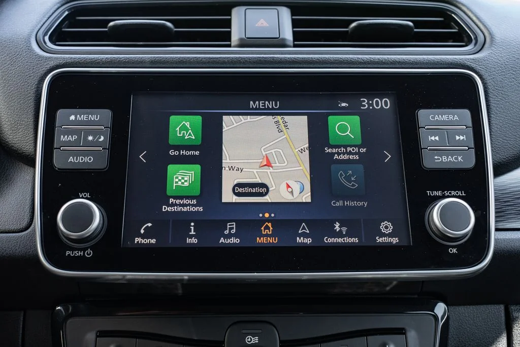 Used 2024 Black Nissan SV Plus image 16