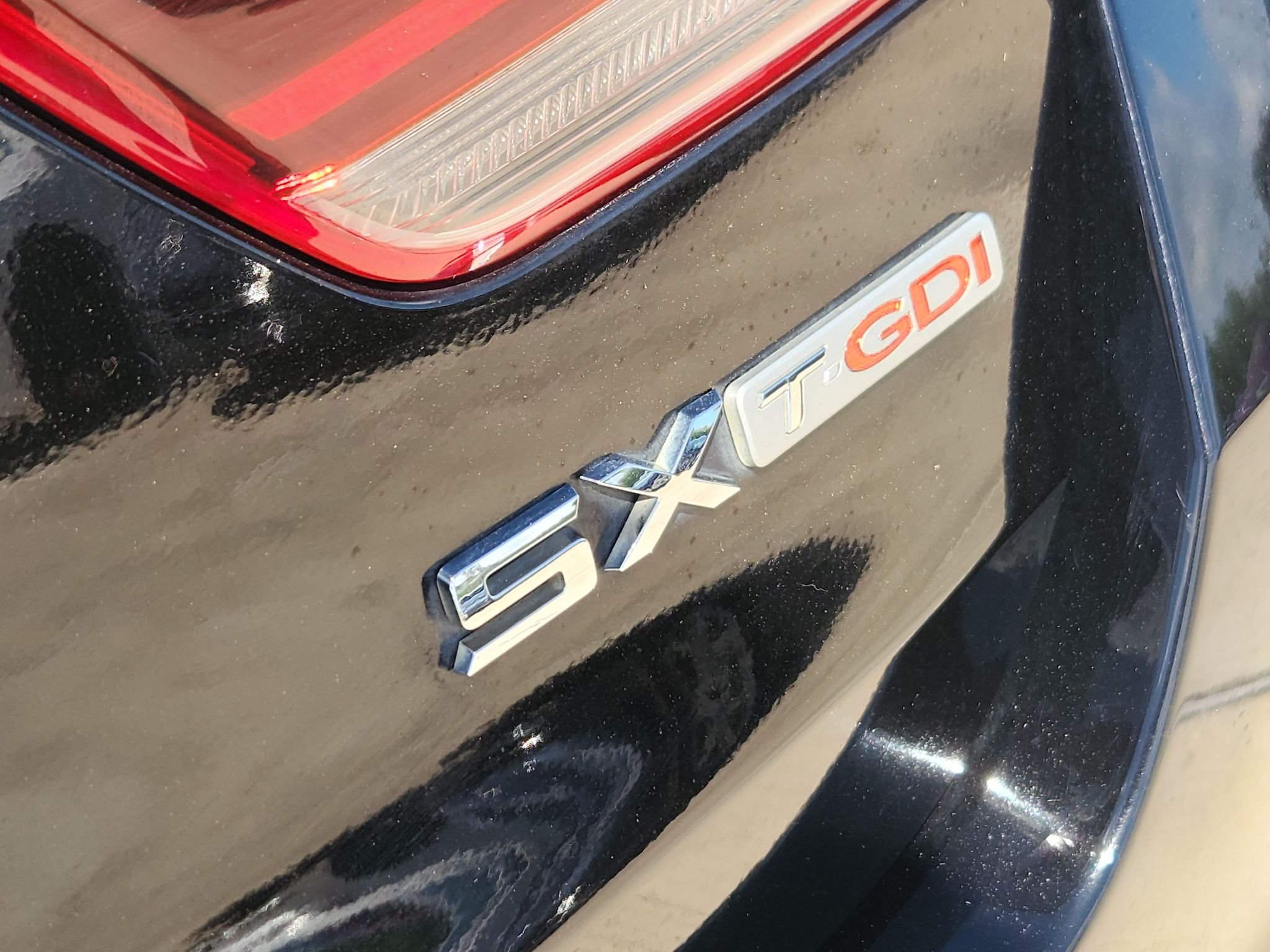 Used 2018 Ebony Black Kia SX image 12