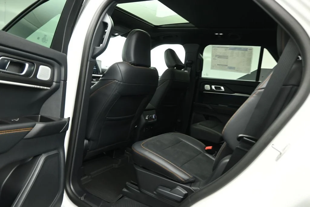 2026 Ford Explorer Tremor - Photo 16