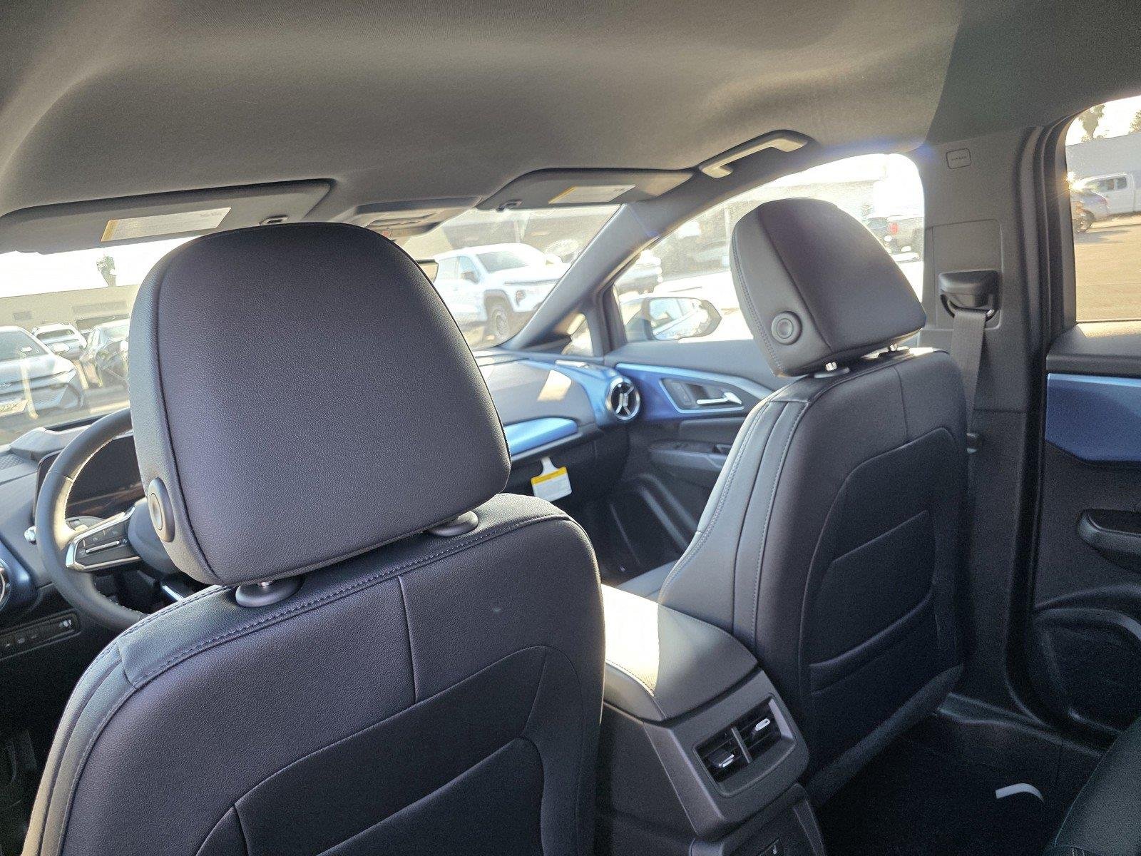 2026 Chevrolet Equinox EV 2LT - Photo 15
