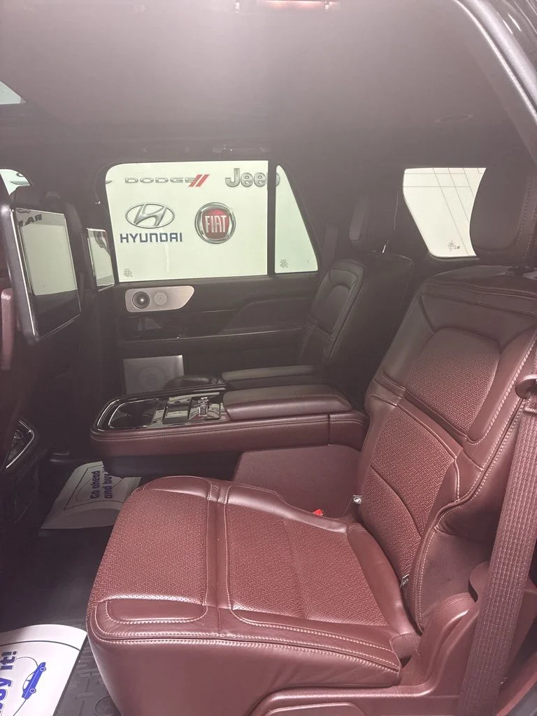 Used 2018 Black Lincoln Black Label image 23