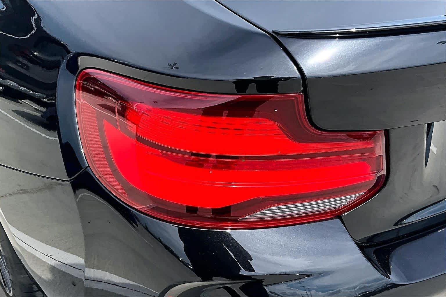 Used 2020 Black Sapphire Metallic BMW Competition image 25