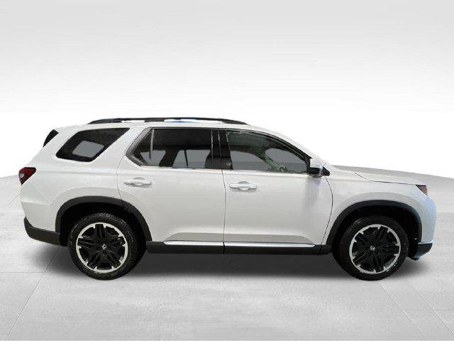 New 2026 Platinum White Pearl Honda Touring image 9