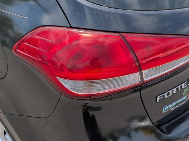 Used 2017 Black Kia LX image 19