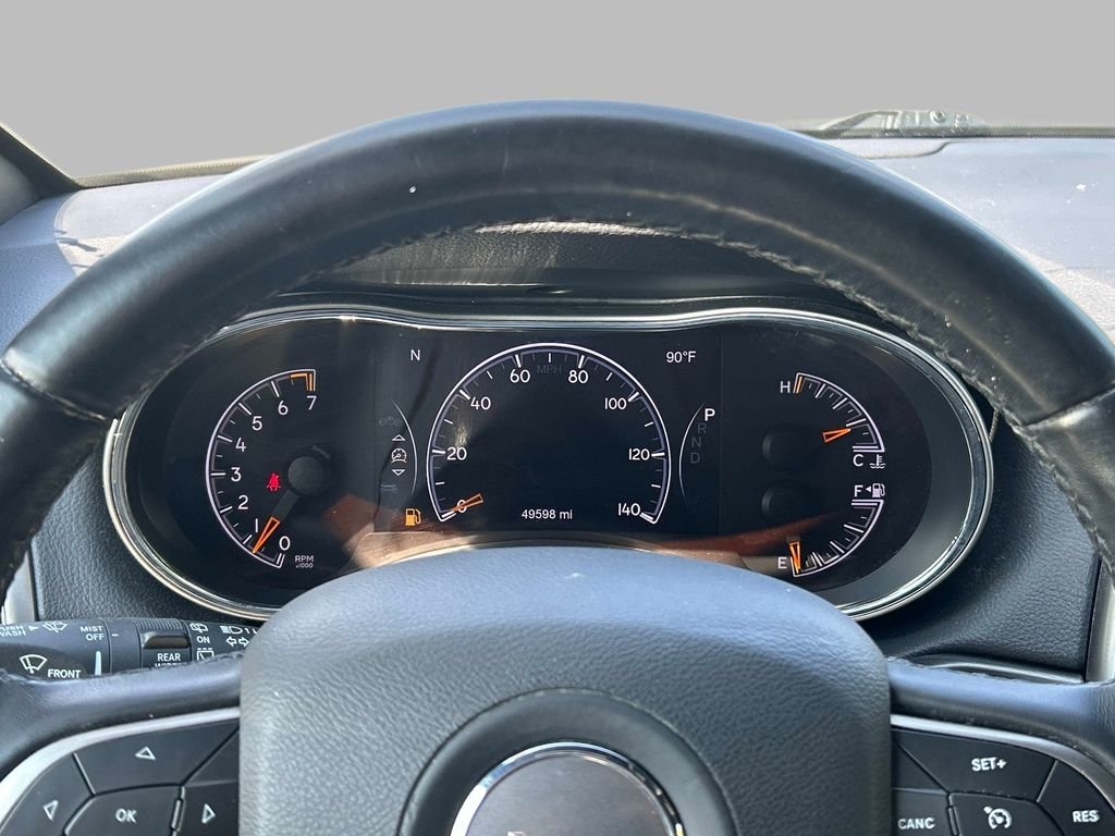 Used 2020 White Jeep Laredo E image 22