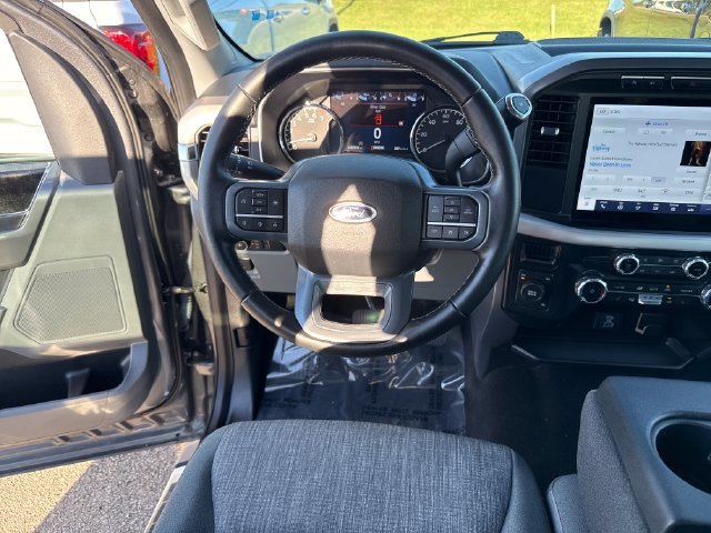 Used 2023 Gray Ford XLT image 16