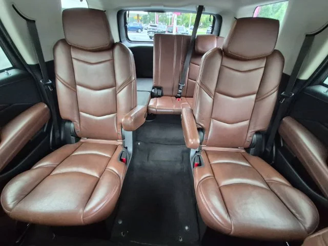Used 2018 White Cadillac Premium Luxury image 14