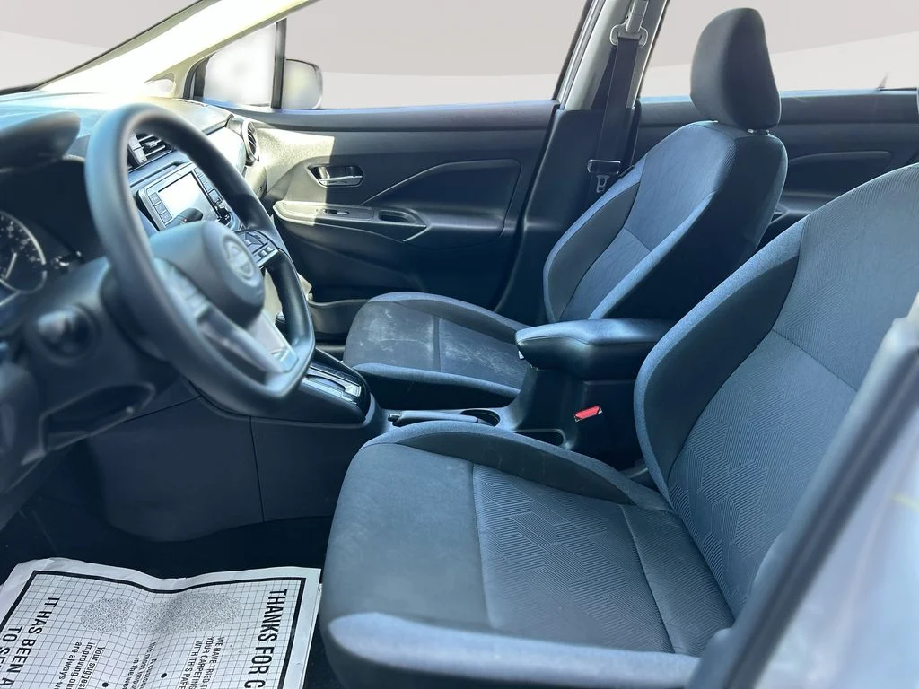 Used 2025 Silver Nissan 1.6 SV image 21
