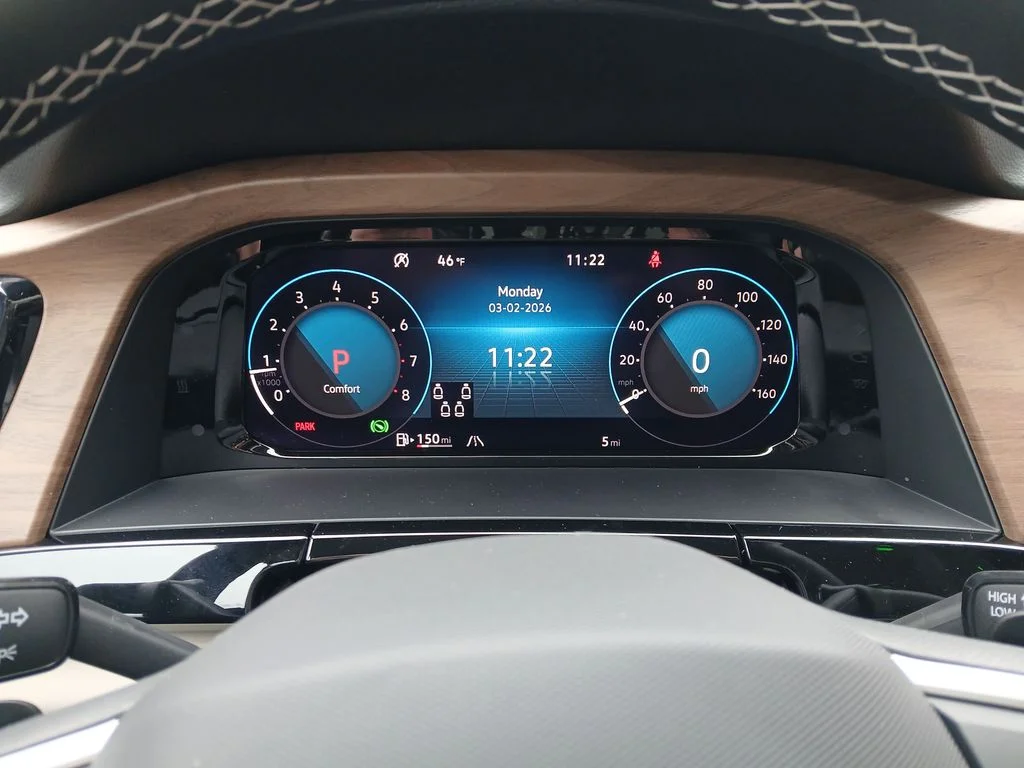 New 2026 White Volkswagen SE w/Technology image 15