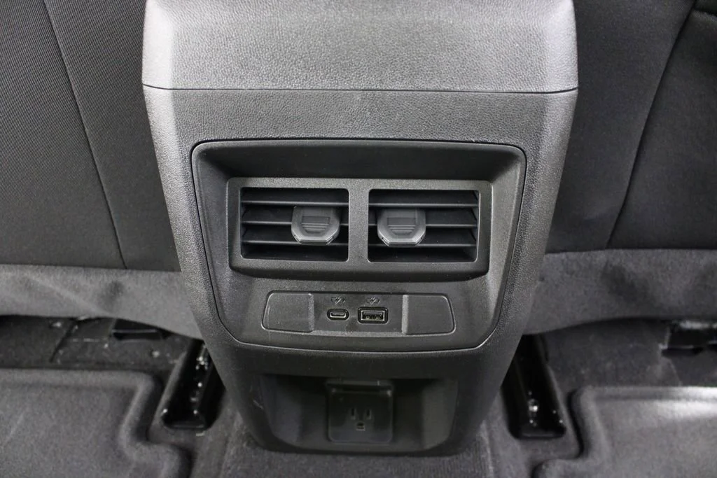 New 2026 Summit White GMC Elevation image 15