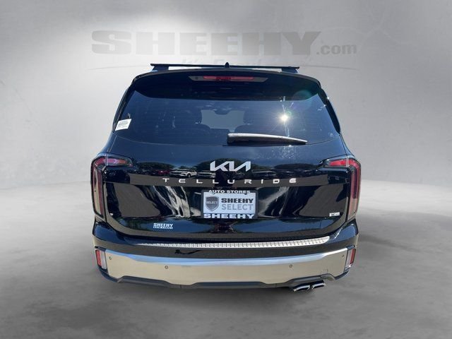 Used 2023 Black Kia SX-Prestige X-Pro image 13
