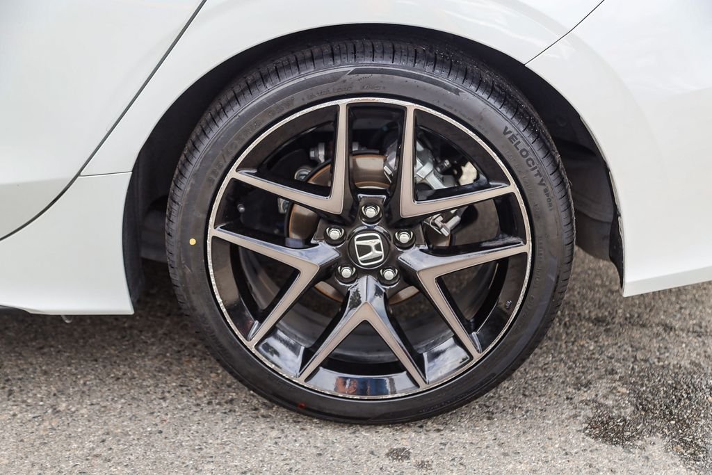2024 Honda Civic Hatchback Sport Touring - Photo 8