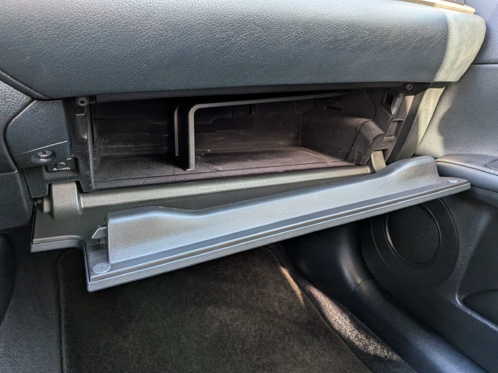 Used 2013 Silver Lexus 350 image 29