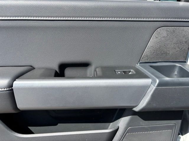 New 2026 Avalanche Ford XLT image 15