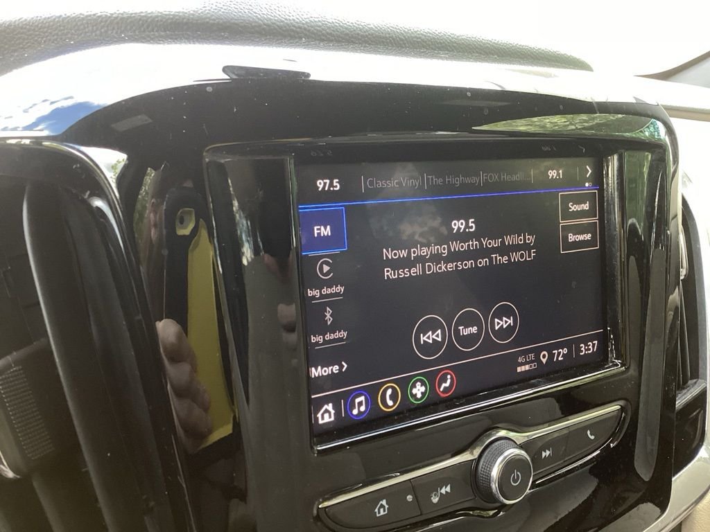 Used 2023 Black Chevrolet LS image 12