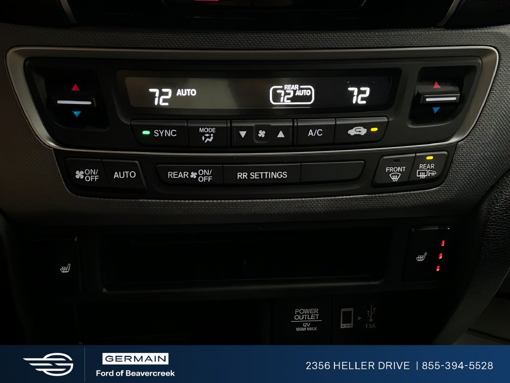 Used 2023 Platinum White Pearl Honda RTL image 18