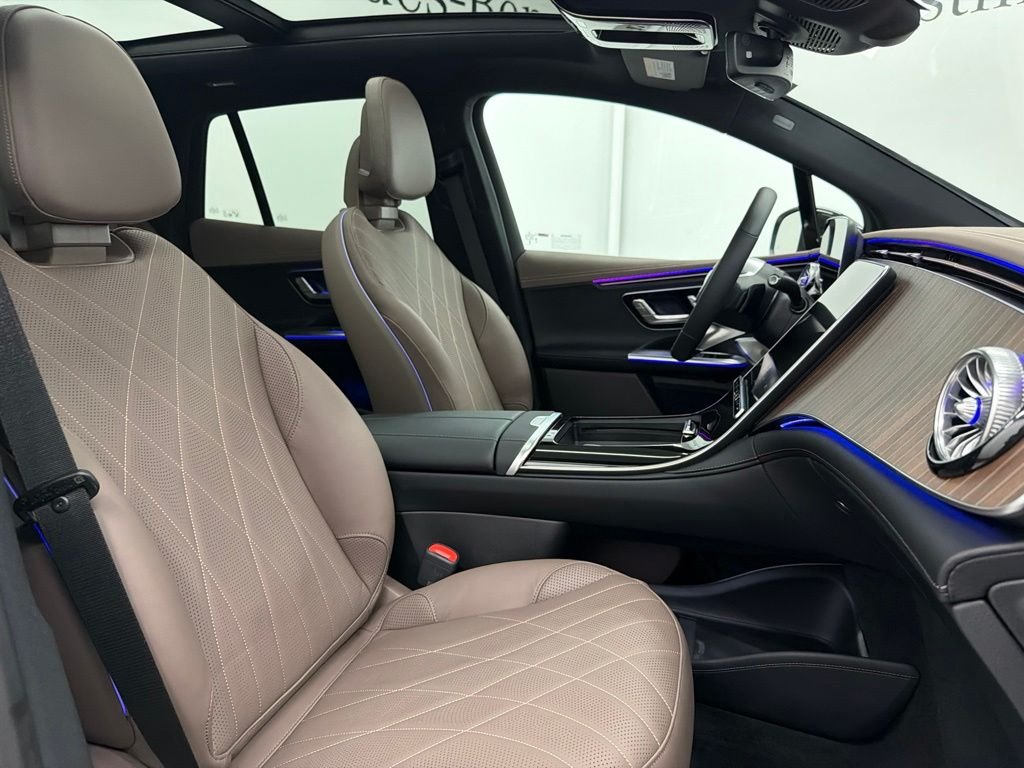 New 2027 Obsidian Black Metallic Mercedes-Benz EQE 320 image 29