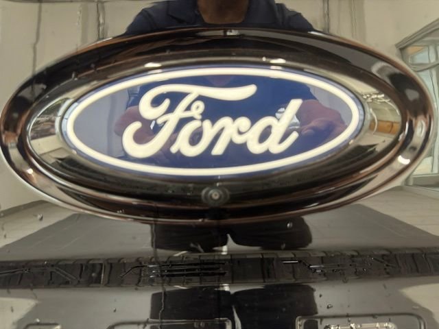 New 2026 Shadow Black Ford XLT image 12