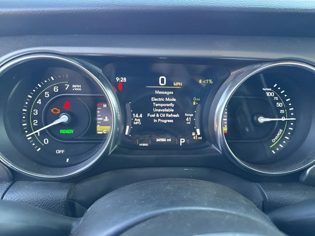 Used 2022 Gray Jeep Unlimited Rubicon image 9