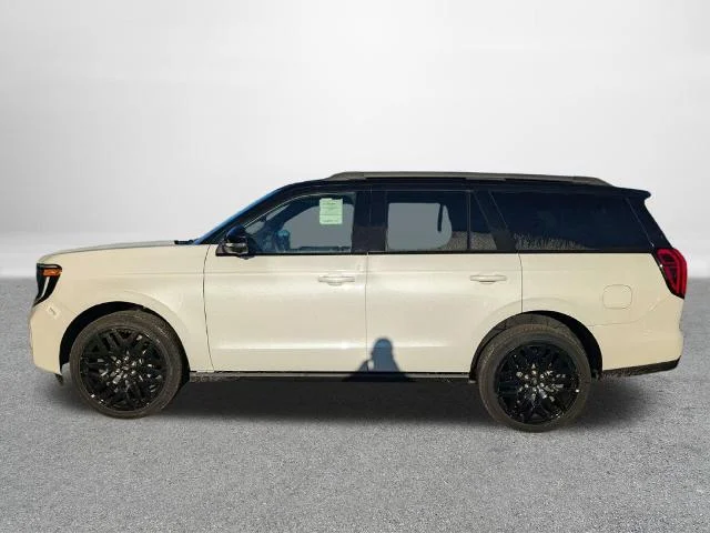New 2027 Star White Metallic Tri-Coat Ford Platinum image 41