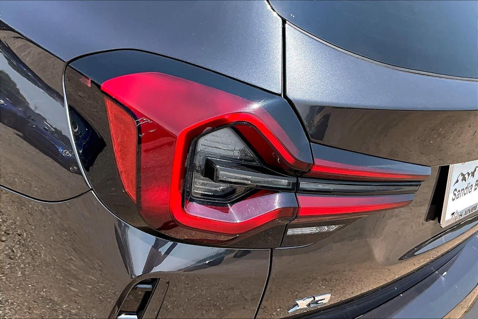 Used 2023 Dark Graphite Metallic BMW M40i image 25