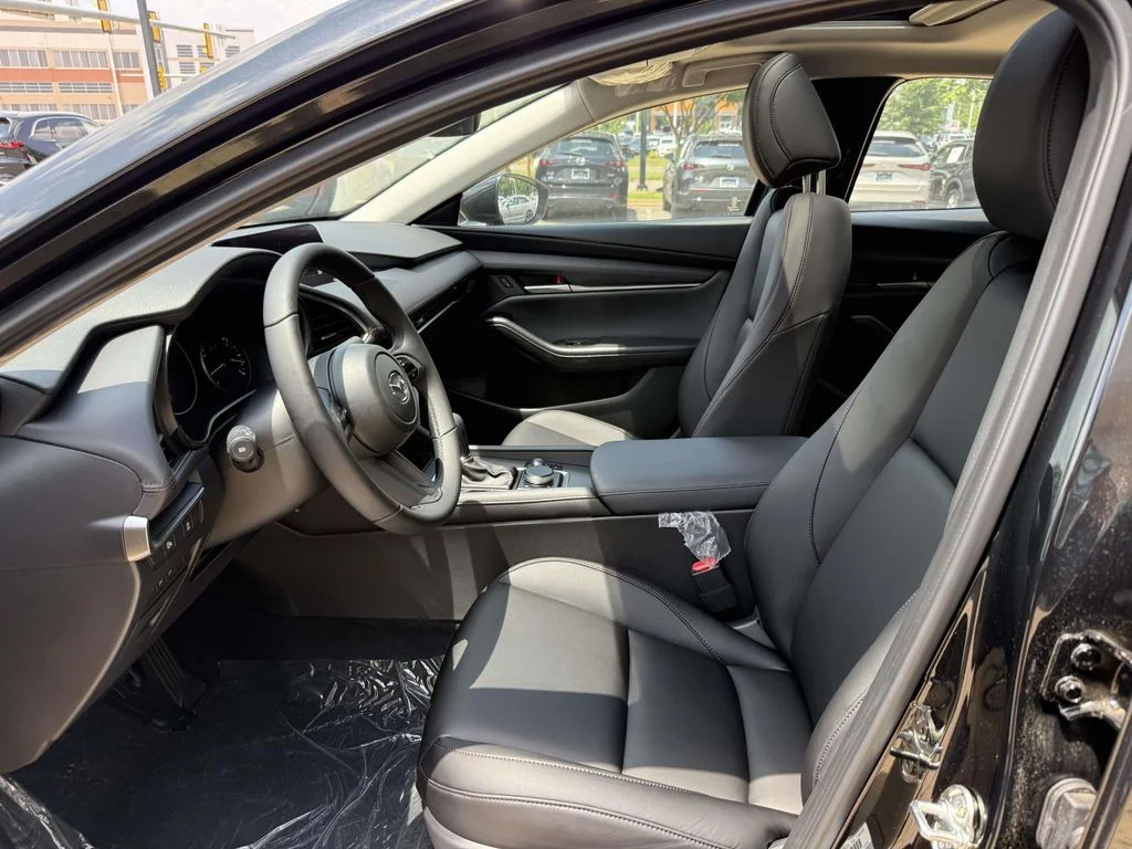 New 2026 Jet Black Mazda 2.5 S Preferred image 14