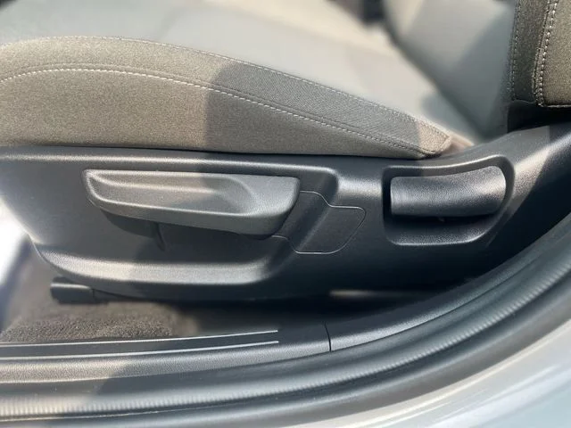 2025 Kia K4 LXS - Photo 16