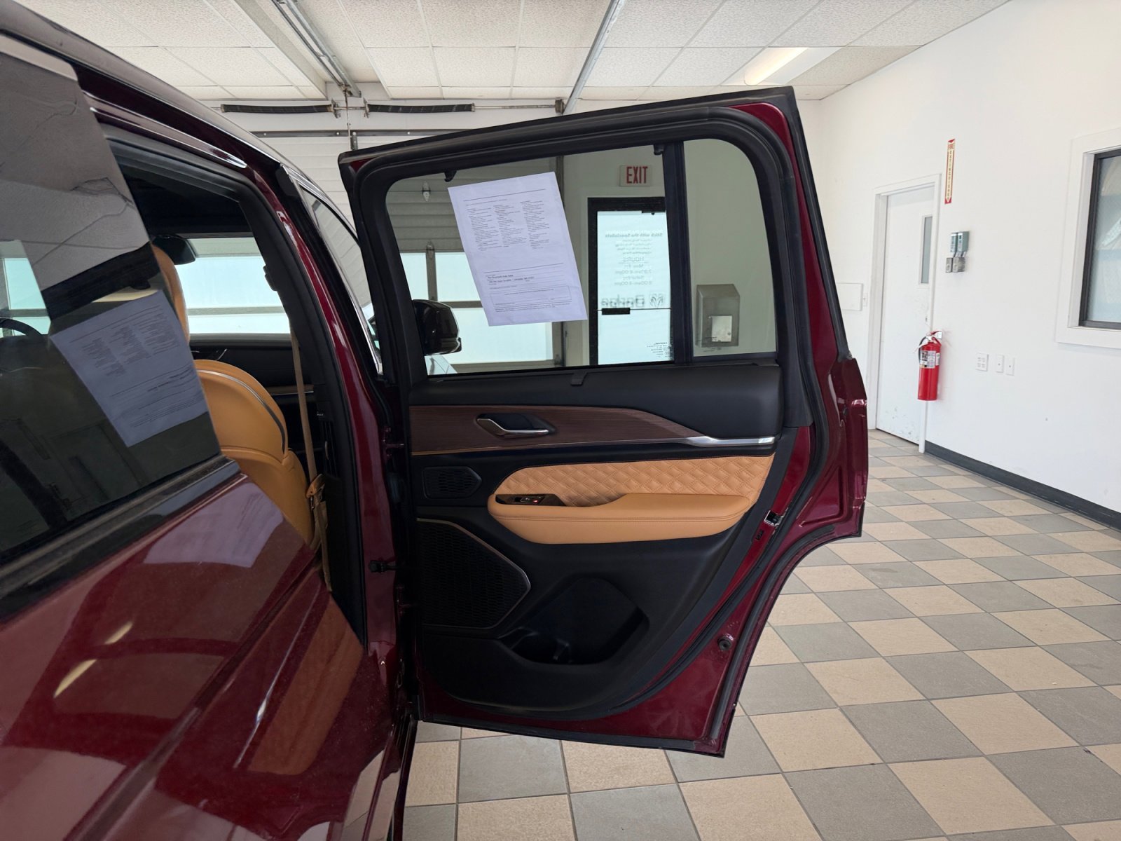 2024 Jeep Grand Cherokee Summit - Photo 37