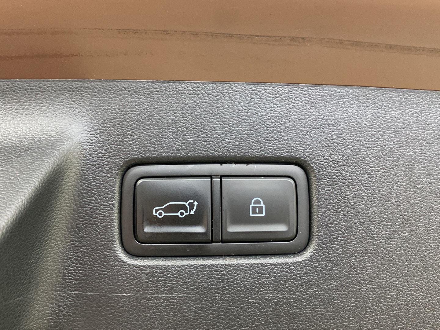 Used 2024 Earthy Brass Matte Hyundai XRT image 27