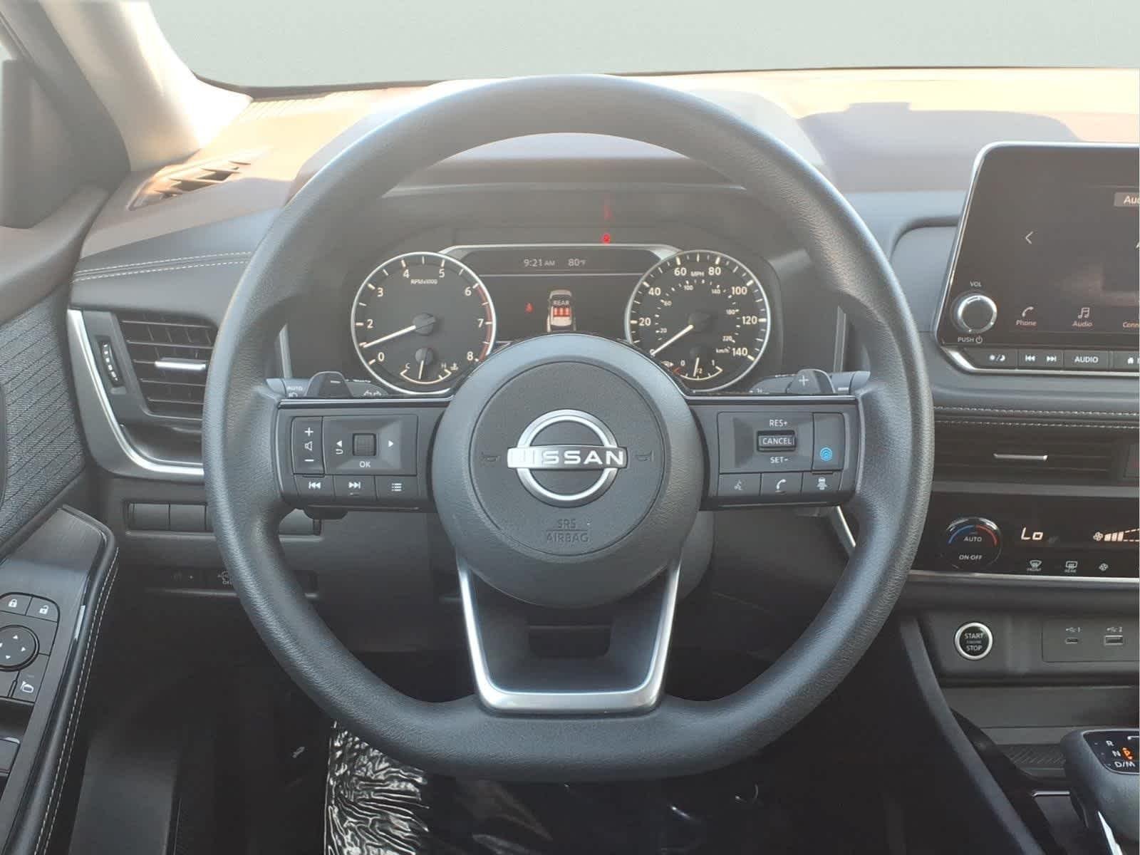 Used 2023 Pearl White Tricoat Nissan SV image 18