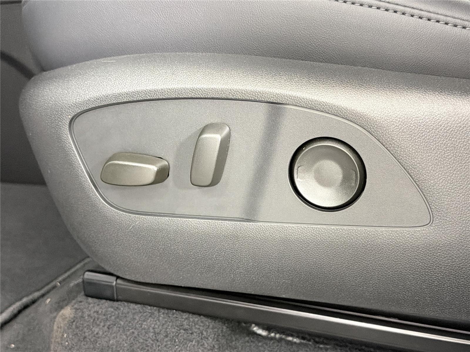 2026 GMC Acadia Elevation - Photo 8