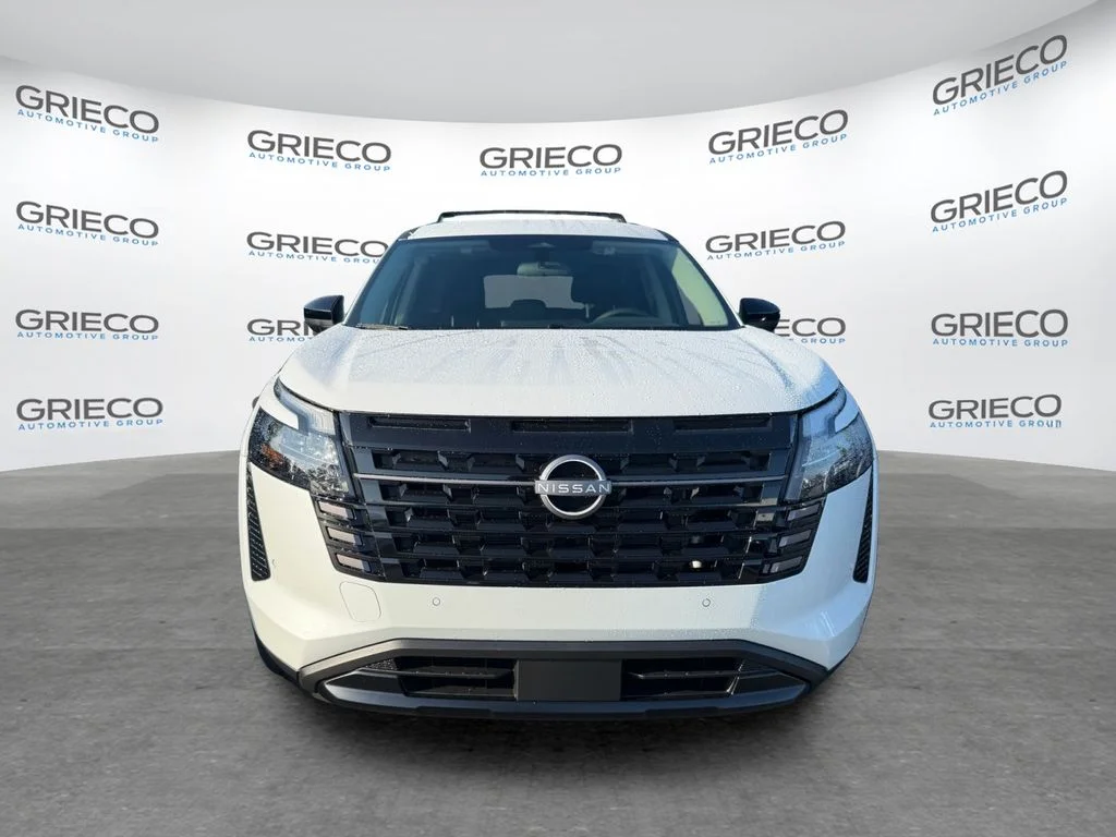 New 2026 Everest White Pearl TriCoat Nissan SL image 2