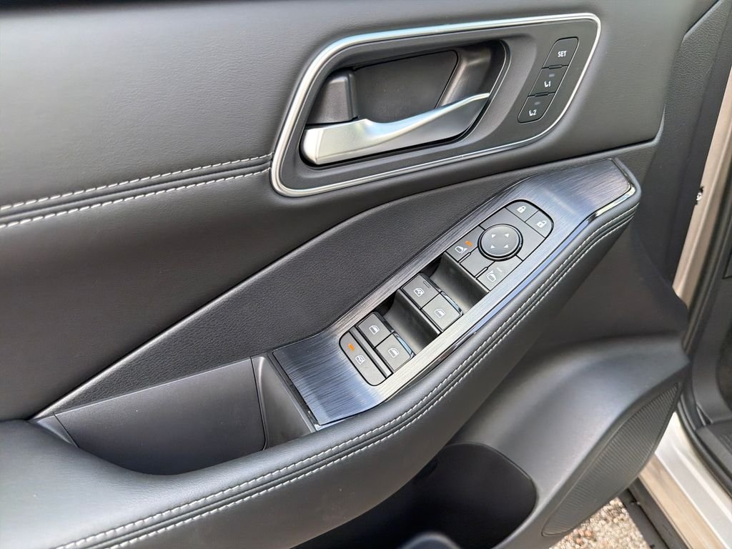 New 2026 Nissan Rogue Platinum 4D Sport Utility