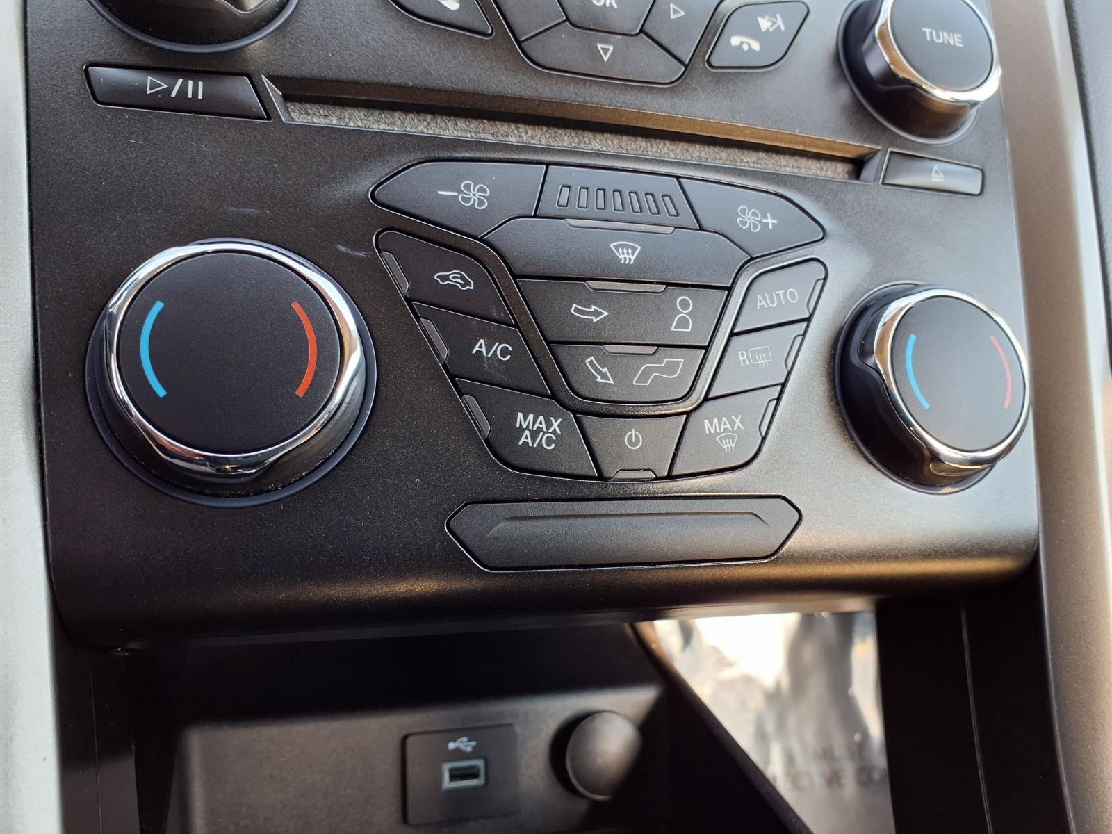 Used 2018 Gray Ford S image 8