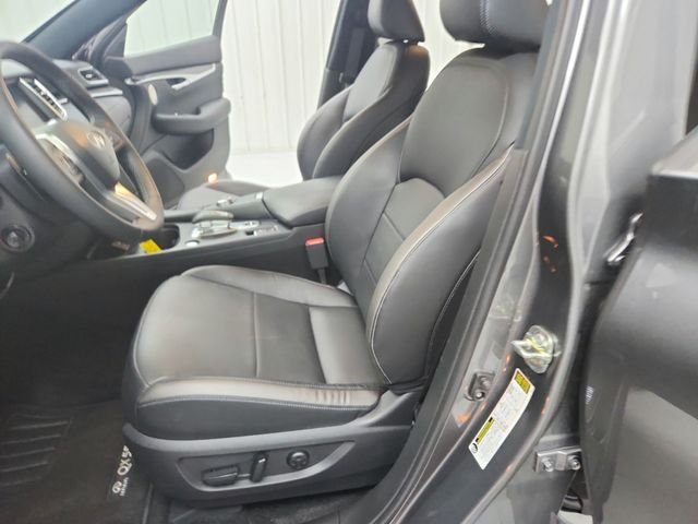 Used 2025 Gray INFINITI ESSENTIAL image 19