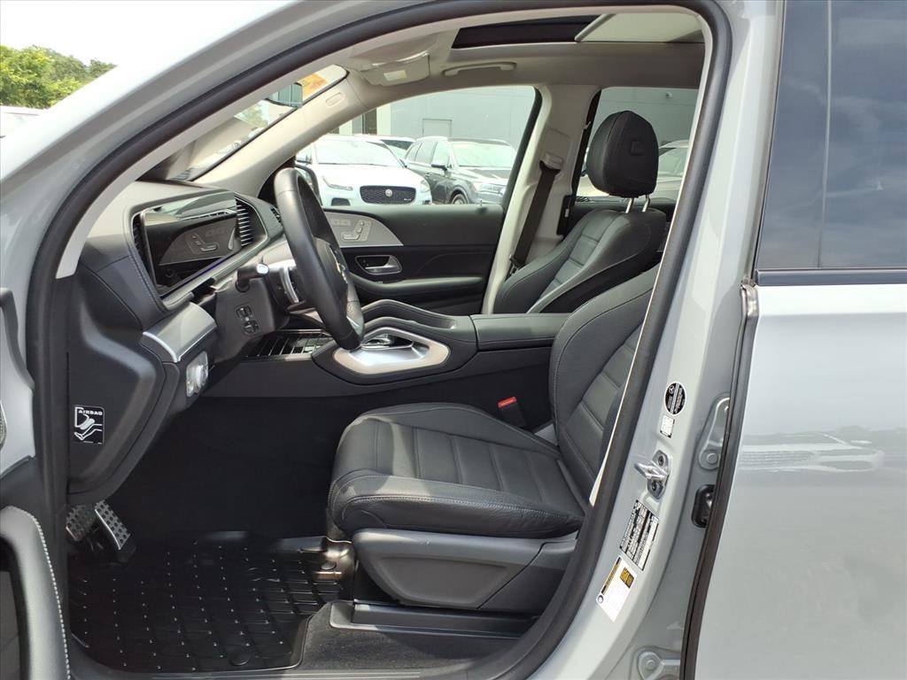 Certified Used 2025 MANUFAKTUR Alpine Grey Mercedes-Benz GLS 450 image 11