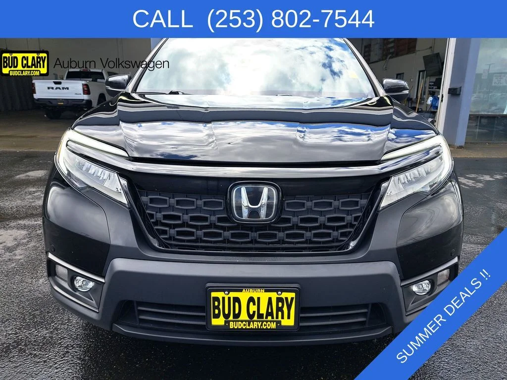 Used 2019 Black Honda Touring image 8
