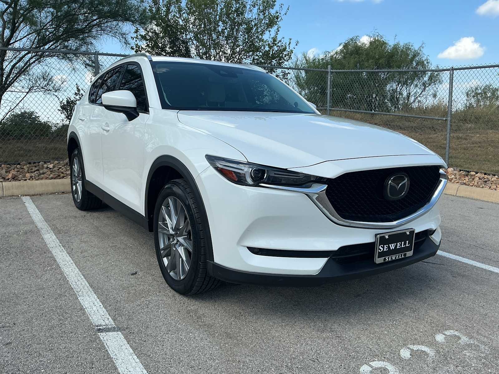 Used 2021 Snowflake White Pearl Mica Mazda Grand Touring Reserve image 3