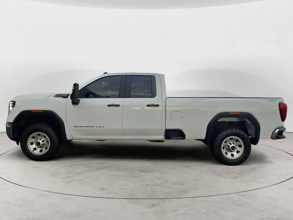 Used 2024 Summit White GMC Pro image 12