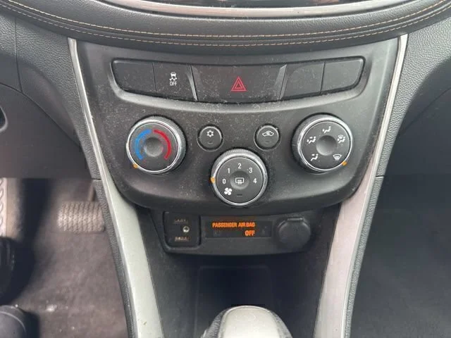 Used 2018 SILVER ICE METALLIC Chevrolet LT image 14