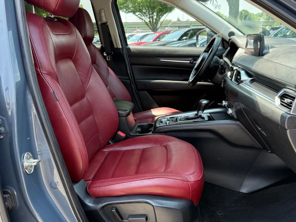 Used 2023 Gray Mazda 2.5 S Carbon Edition image 33