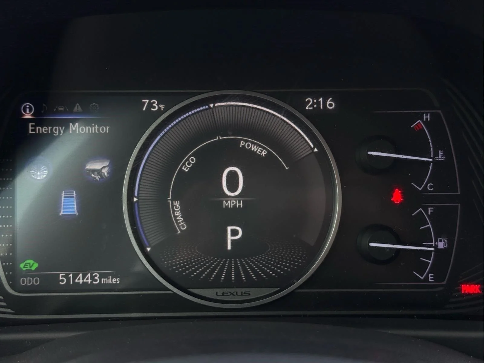 Used 2020 Eminent White Pearl Lexus UX 250h image 27