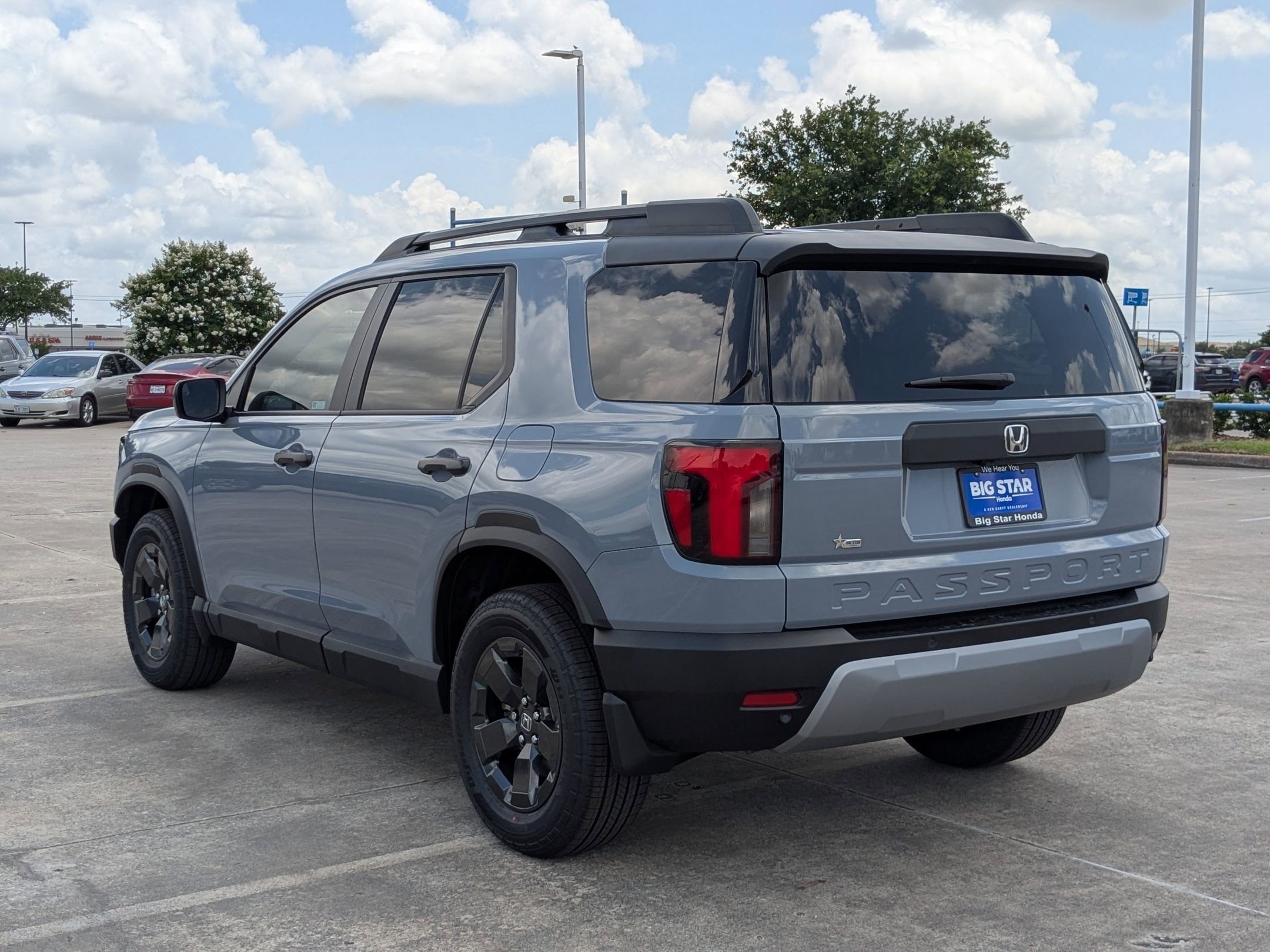 New 2026 Sonic Gray Pearl Honda RTL image 6